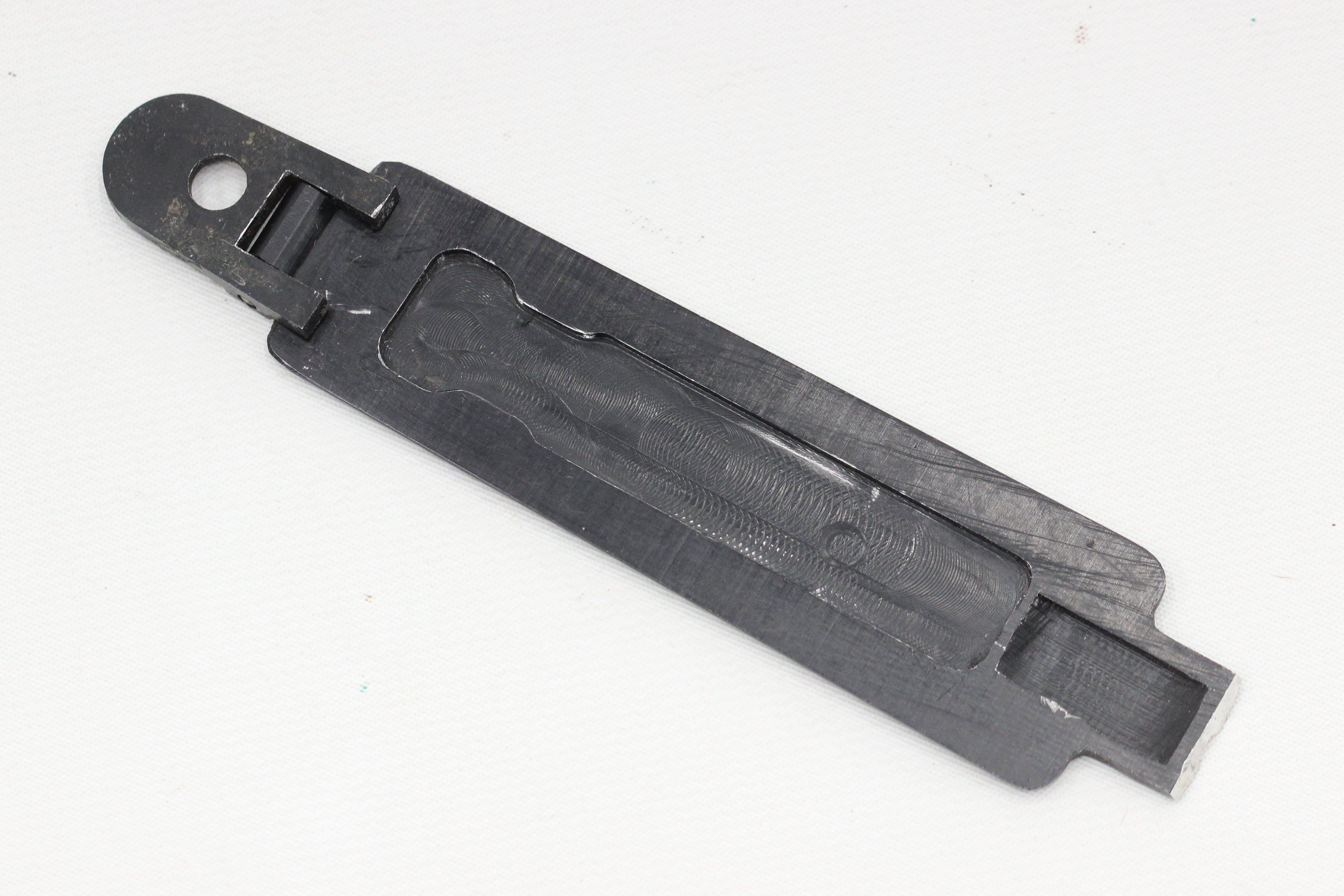 Floor Plate - Featherweight - 98%