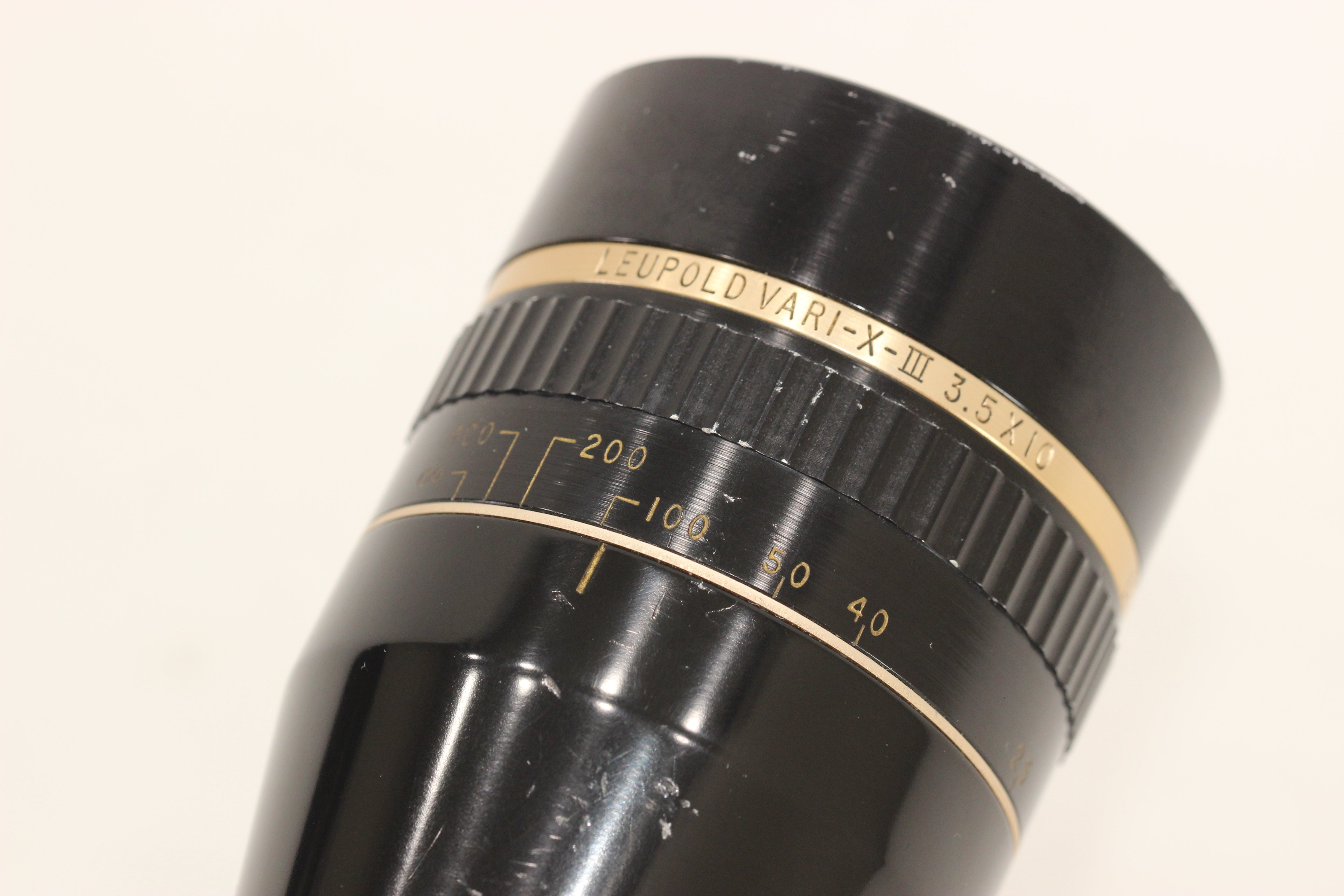 Leupold Vari-X III 3.5-10x40 Scope - Gloss Finish