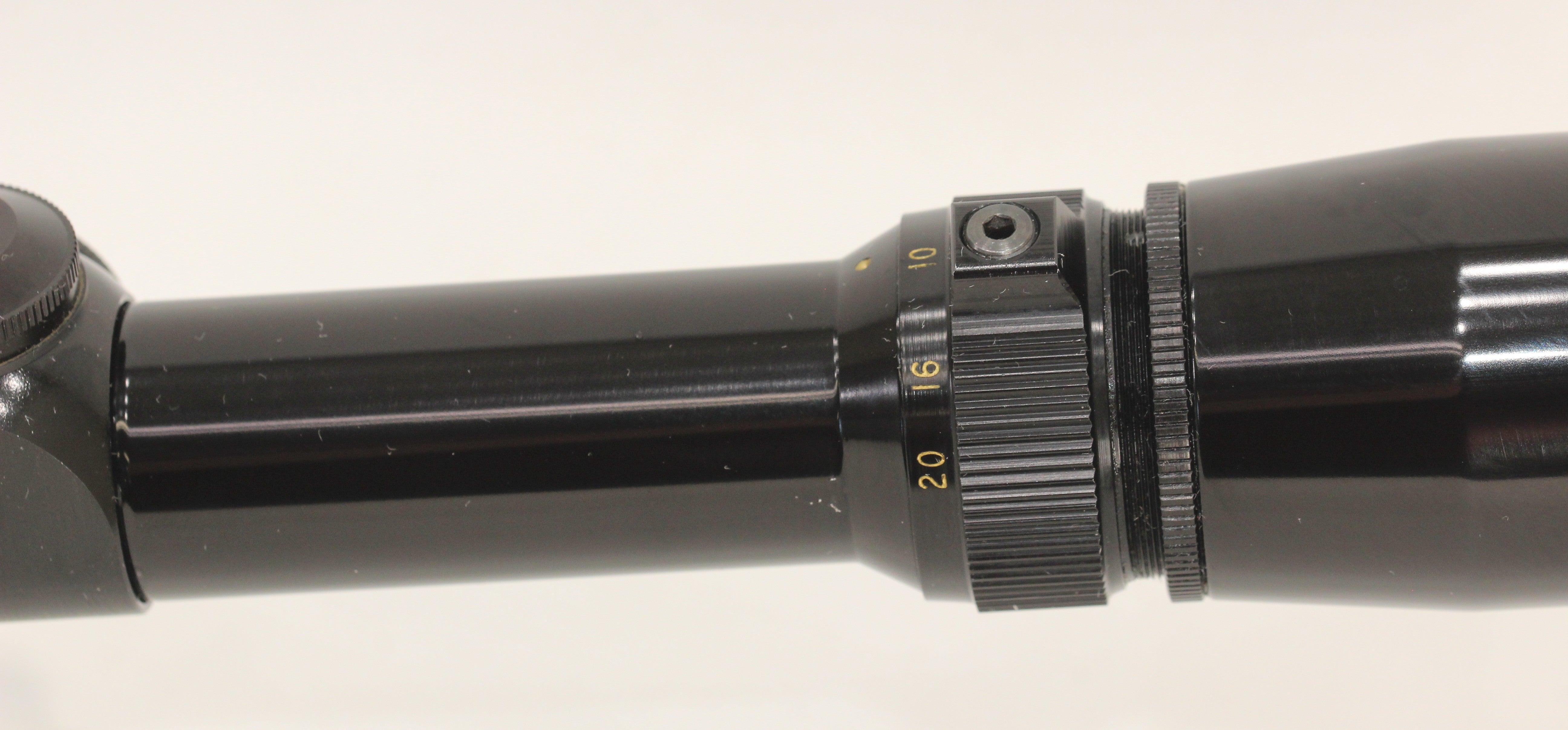 Leupold Vari-X III 6.5-20 Scope - Gloss Finish – pre64win.com